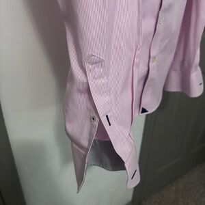 UNTUCKit Men's Light Pink Striped Dress Shirt